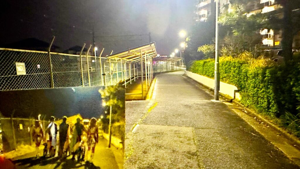3XL線路脇　駐輪場